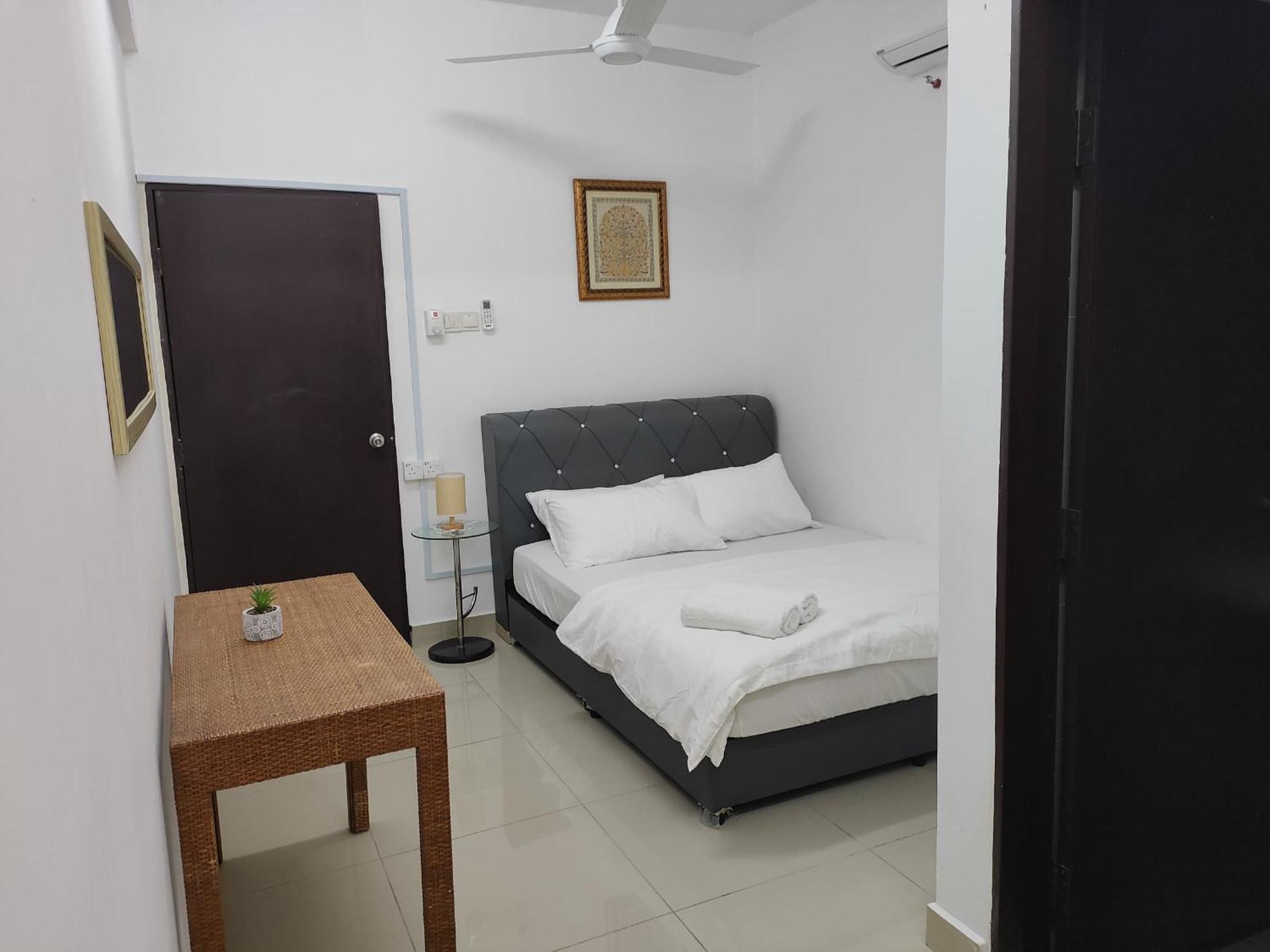 Homestay Studio Apartment Bentara Suite, Kompleks Mutiara Гуа Мусанг Екстериор снимка