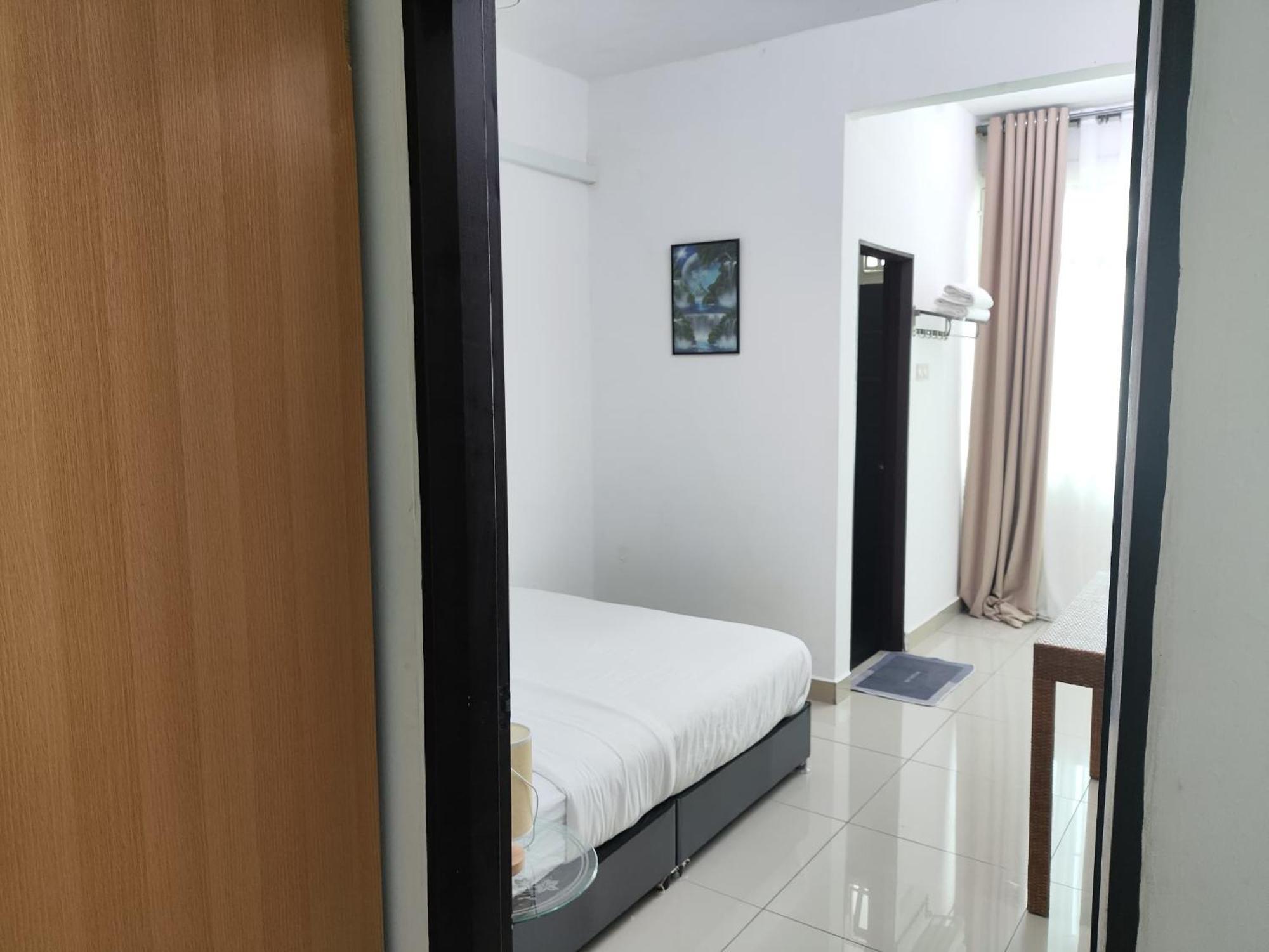 Homestay Studio Apartment Bentara Suite, Kompleks Mutiara Гуа Мусанг Екстериор снимка
